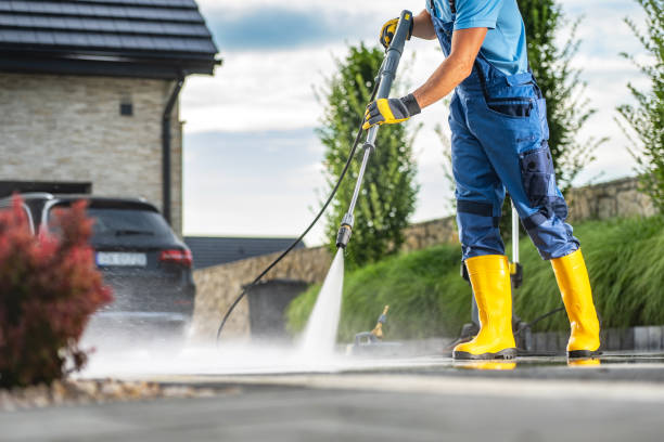 Best Driveway Pressure Washing  in Greene, RI